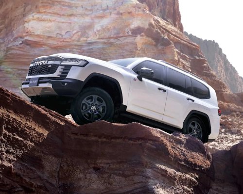 Toyota, Toyota Land Cruiser, Toyota’s Big-Daddy Land Cruiser Will Apparently Ditch Gas-Only Power For Good
