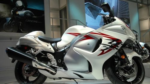 9 Ultra Quick Motorcycles That Can Eat A Ford Mustang Dark Horse SC For Breakfast