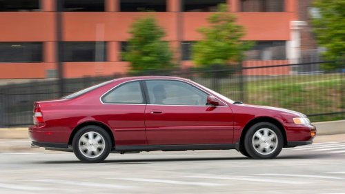 Driving a Pristine 1994 Honda Accord Reminds Us Why 15 Million Americans Bought Into the Name