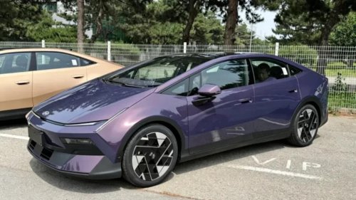 Hyundai, Hyundai Ioniq V Looks Like A Concept Car That Escaped Onto The Road