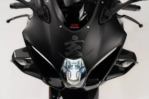 One of Suzuki’s Most Iconic Motos Gets a Rare, Nearly Blacked-Out Uplift