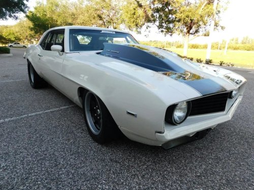 This 555ci Big-Block 1969 Camaro Is A Street-Strip Brawler With A TREMEC Six-Speed