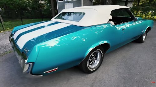 Son Restores His Dad's 1970 Oldsmobile 442 Convertible And Drives It Regularly