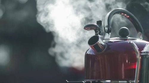 3 Defrosting Techniques You Should Never Use On Your Car's Windshield