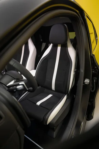 Mercedes-Benz, Take a Look Inside the 2028 Mercedes-Benz GLA-Class EV