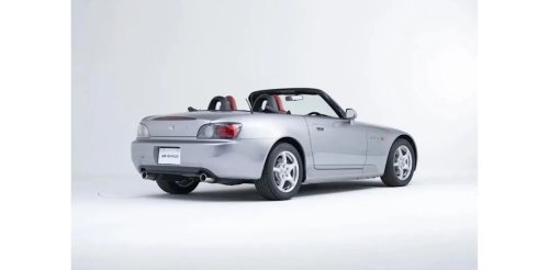 Honda, 679 Miles In 26 Years: A Time-Capsule 2000 Honda S2000 Surfaces From A Japanese Barn