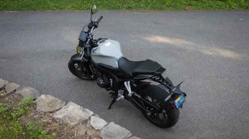A Serious Injury Kept Me Off Motorcycles. Honda’s E-Clutch Got Me Back in the Saddle