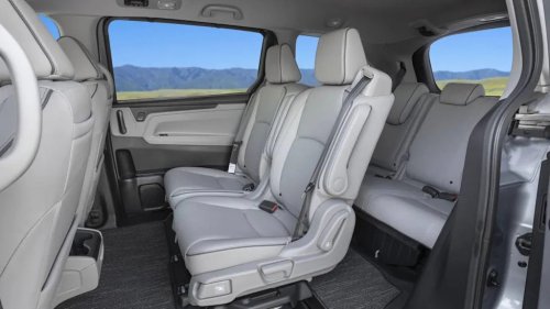 Honda, Honda Odyssey, Honda Odyssey Owners Say Airbags Deployed Without A Crash