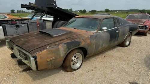 No Reserve Auction Will Liquidate Massive Hidden Classic Car Collections