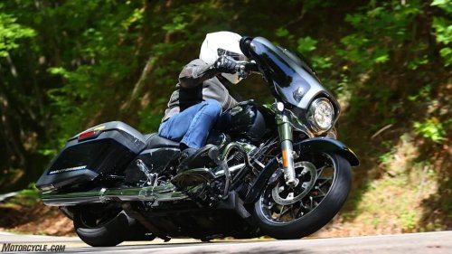 Pirelli Diablo Powercruiser Tire Review