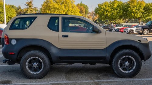 5 Of The Weirdest 2-Door SUVs Ever Made