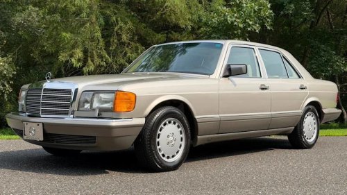 Mercedes-Benz, 1991 Mercedes-Benz 300 SE For Sale with 49,000 Miles