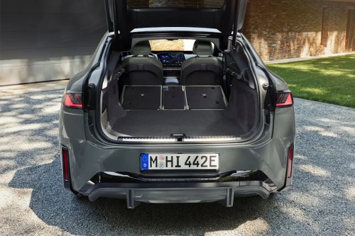 BMW’s Latest Neue Klasse EV Is the SUV-Coupe iX4