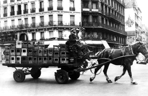 Citroën, This is How The Citroën 2CV Became France’s People’s Car