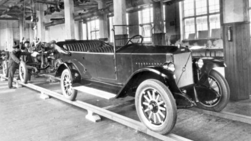 Volvo, How A Ball Bearing Company Rolled Volvo Into Existence 100 Years Ago