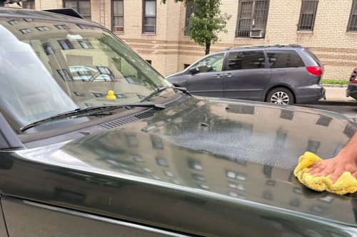 Is This Waterless Car Wash Spray Worth $70 a Bottle?