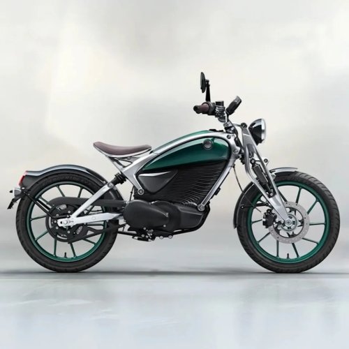 Royal Enfield’s Most Forward-Thinking Retro-Styled Moto Finally Spreads Its Wings