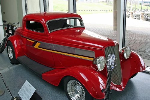 ZZ Top's Billy Gibbons Doesn't Buy Cool Cars Off the Lot. He Has Them Built
