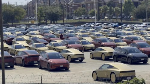 Tesla, Huge Number of Tesla Robotaxis Spotted and Ready To Be Used in Texas