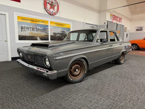 Sleeper Restomod: This 1966 Plymouth Valiant Hides a Rebuilt 360 V8 Under Its Stock Sheet Metal