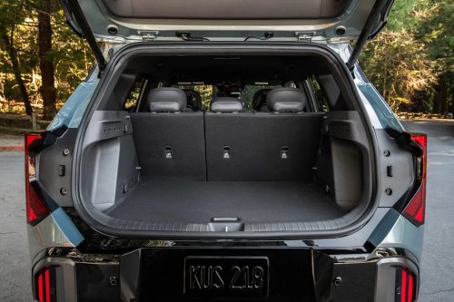 Volvo, Volvo XC40, SUV, Forget the Volvo XC40—This Korean SUV costs $17,000 less and gets better gas mileage