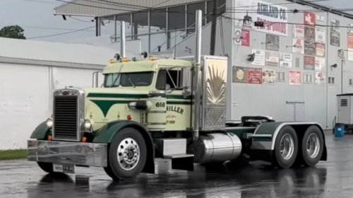 These 1950s Semi Trucks Had More Personality Than Today's Big Rigs
