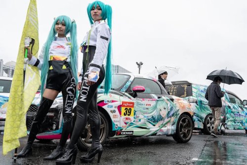 What is Itasha? How Obsessive Japanese Anime Fandom Turned Mobile