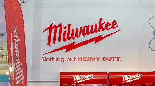 5 Milwaukee Tools To Keep In Your Car In Case Of An Emergency
