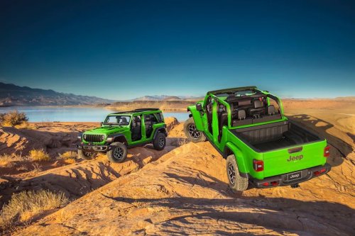 Jeep, Jeep Recalls More Than 1 Million Wranglers and Gladiators That May Catch Fire