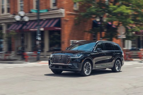 Lincoln, A Closer Look at the 2026 Lincoln Aviator Reserve Exterior (Photo Gallery)