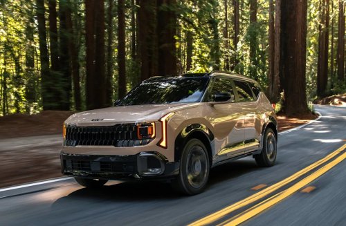 Kia, Kia Seltos, Toyota, Toyota Corolla Cross, 2027 KIA Seltos vs 2026 Toyota Corolla Cross: Small Soft-Roader Battle