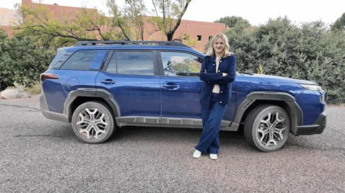 The 9 Best Cars For Traveling With Dogs— and Spoil Your Fur Babies