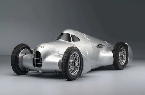 Audi, Record-breaking, V16-powered Audi returns
