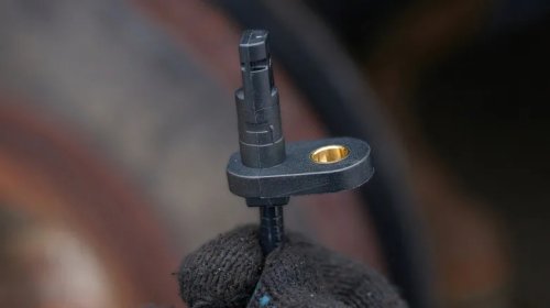 Signs You Have A Faulty Wheel Speed Sensor (And What To Do About It)