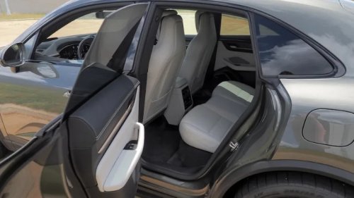 2026 Porsche Macan Electric Review: Neither Cheap Nor Flawless, But That Doesn't Matter