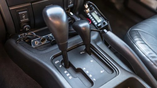 Why Do Some 4WD Vehicles Have Two Gear Shifts?
