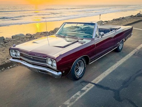 1968 Plymouth GTX Convertible for Sale With 8,000 Miles Shown