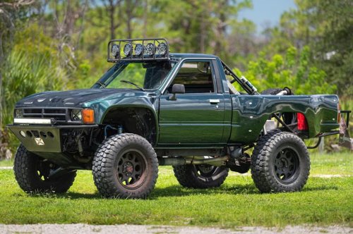 Toyota, 1988 Toyota Pickup V8 Baja Prerunner for Sale With 6,700 Miles on the Build