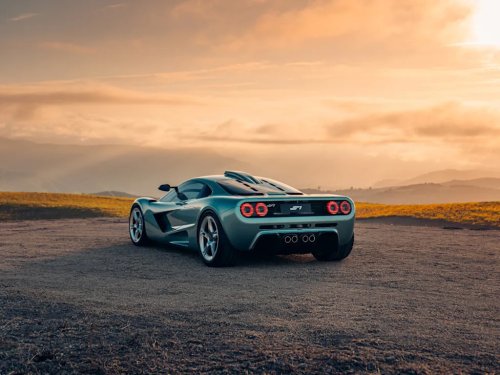 Gordon Murray, New Gordon Murray S1 Is a Wild V12 Supercar You Can Actually Live With