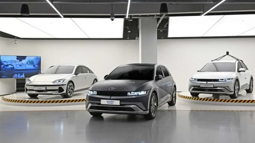 Hyundai, Tesla, Hyundai's Tesla FSD Rival Is Delayed To 2029. But It May Be Worth The Wait