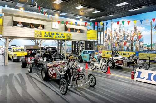 Touring, Touring LA’s super Lions Drag Strip Museum