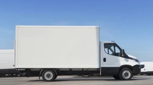 Semi-Truck Vs Full Truck: What's The Difference?