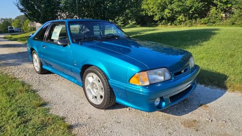 This 66-Mile 1993 Ford Mustang SVT Cobra Could Sell For Supercar Money