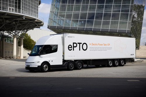 Tesla, Tesla to bring electric Semi truck to Europe in 2027
