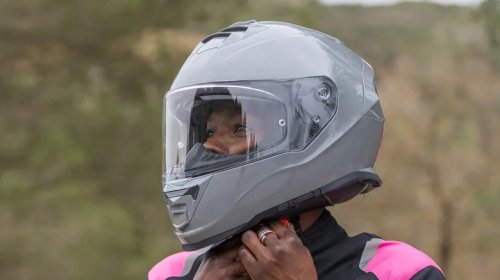 The Best Way To Clean A Motorcycle Helmet Visor