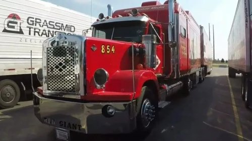 3 Of The Largest Semi Trucks In The World
