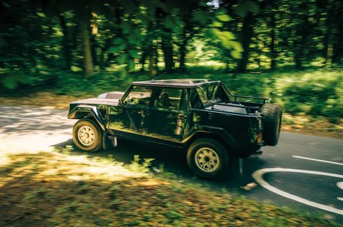 Enjoy the brilliantly absurd Lamborghini LM002