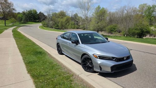 Honda, Honda Civic, Hyundai, Hyundai Sonata, Payne: Affordably chic, Honda Civic vs. Hyundai Sonata