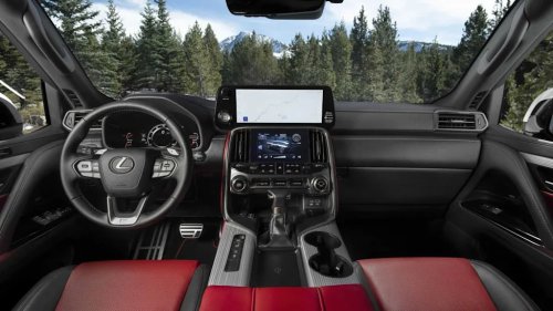 The SUV that blends Toyota reliability with Range Rover comfort