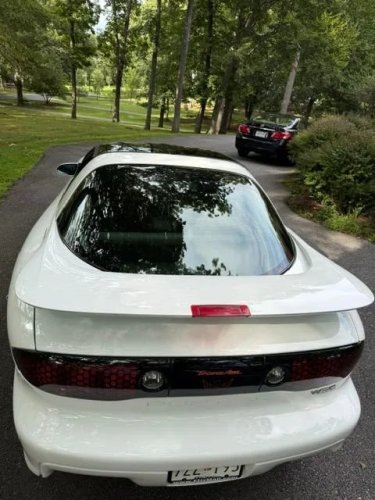Fourth Gen at Carlisle Auctions: This Time-Capsule 1998 Pontiac Trans Am WS6 Is Ready to Turn Heads